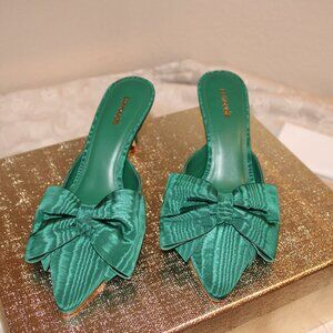Larroude Mini Elle Pump in Emerald